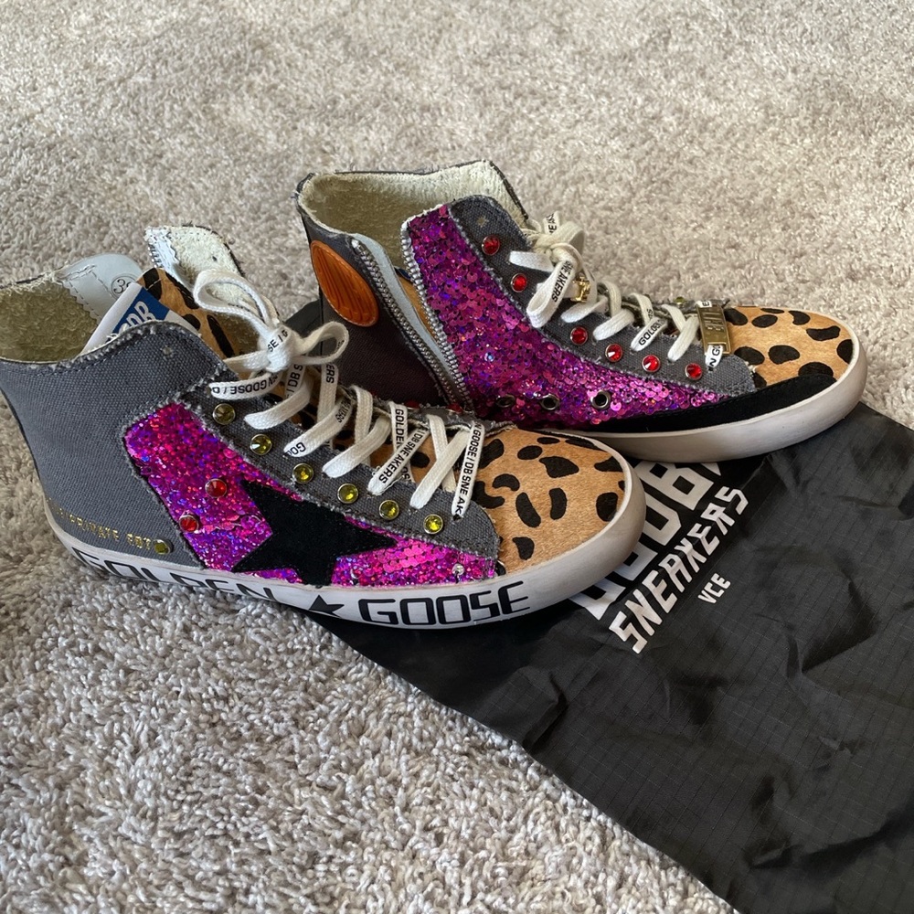 GGDB Sneakers - US 7